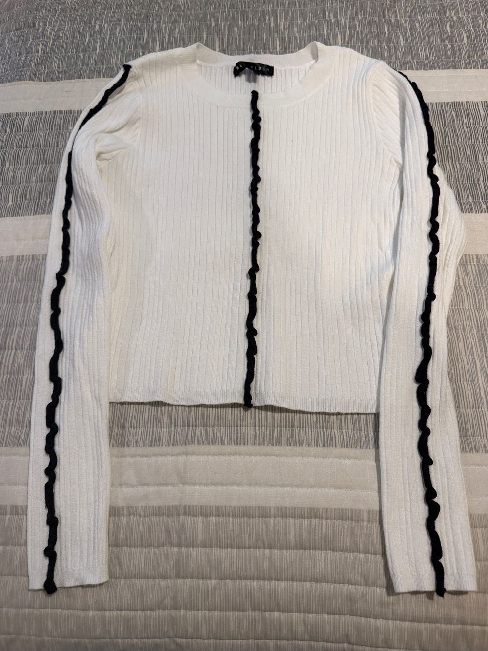 Blue Blush White Ribbed Long-Sleeve Cardigan with Black Ruffle Trim